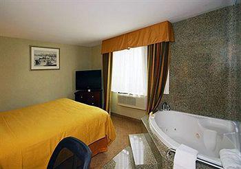 Quality Inn Jamaica Airtrain New York Eksteriør bilde